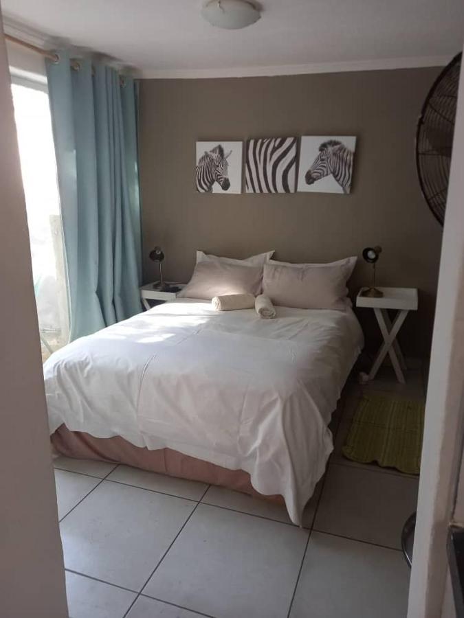 Self-Catering Studio, Unit 3 On Krupp Windhoek Exterior foto